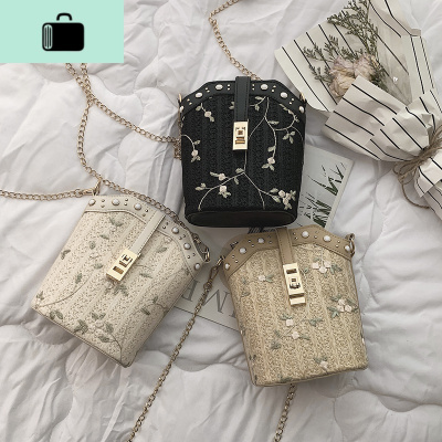 链条小包包仙女2020夏天新款森系刺绣编手提水桶包单肩斜挎包潮NEW LAKE女士单肩包