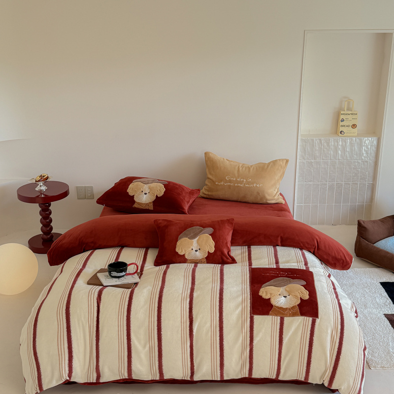 可爱230克全消光牛奶绒床上四件套卡通印花刺绣被套加厚床单枕套4