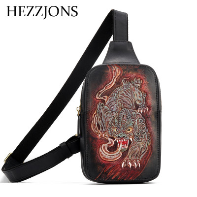 赫泽琼斯HEZZJONS品牌男士胸包手工皮雕单肩包复古进口意大利牛皮中国风貔貅胸包简约休闲个性斜挎包黑色