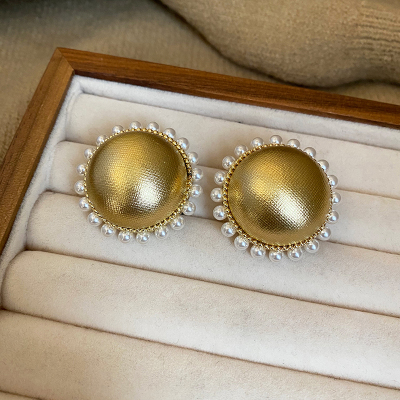 夸张大号珍珠耳钉轻奢高级感气质小众独特耳环2025新款耳饰女送女朋友老婆情人节七夕生日礼物