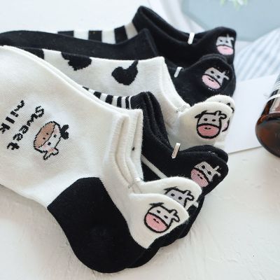 黑白刺绣袜子女ins潮短袜浅口夏季薄款韩国卡通奶牛可爱日系船袜珊诗丽