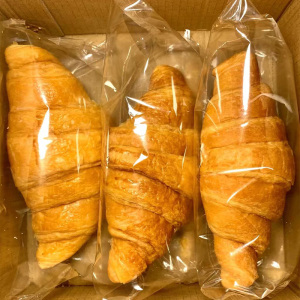 壹得利黄油牛角包整箱可颂面包学生早餐下午茶零食解馋