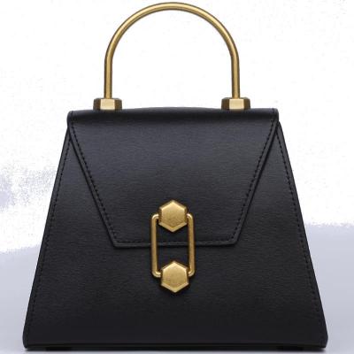 圣大保罗包包女2020时尚新款斜挎包包单肩斜跨鎏金扣手提包新款正品情人节礼物新年礼物