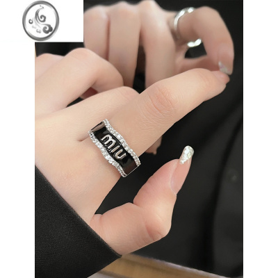 JiMi小众字母戒指女轻奢高级感镶钻食指戒ins个性时尚情侣对戒指环潮