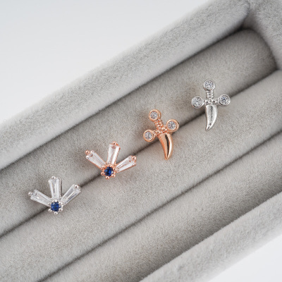 韩国直送十字架三角扇形小巧精致钛钢粗杆耳骨钉旋转螺丝拧送女朋友老婆情人节七夕生日礼物