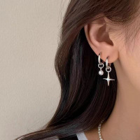s925银针不对称星星珍珠耳环女小众设计高级感耳骨环不对称耳饰送女朋友老婆情人节七夕生日礼物
