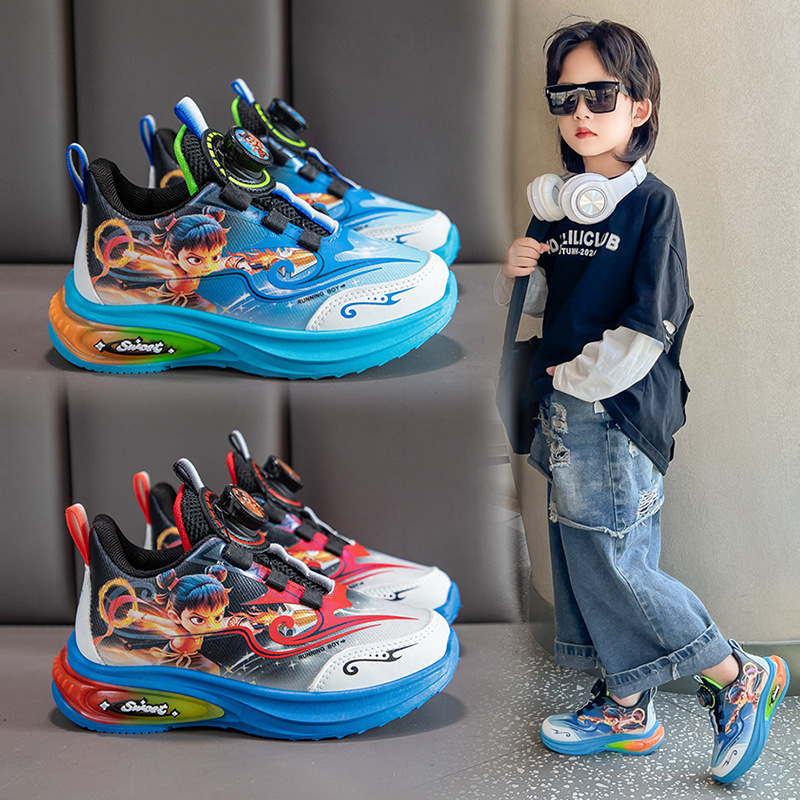 秋季新款儿童休闲运动鞋男童卡通实心软底轻便透气学生跑步鞋