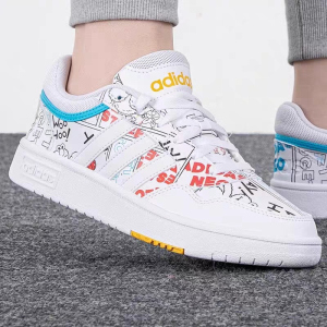 adidas/阿迪达斯女鞋新款 运动鞋复古低帮休闲鞋 GW6990 C