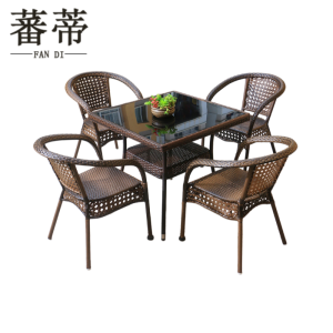 蕃蒂 桌椅 方桌80cm+四椅 组