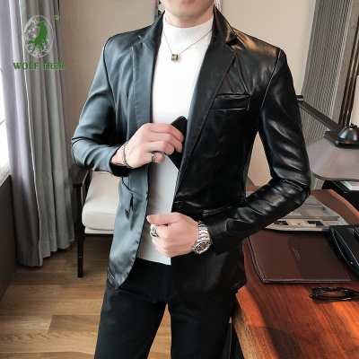 七匹狼国际公司授权WOLFTREK-男士皮衣外套男2020春秋新款韩版修身小西装帅气西服pu皮夹克潮牌