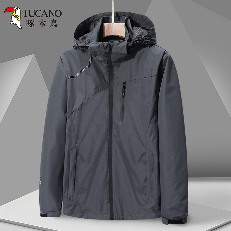 啄木鸟户外冲锋衣男士休闲中老年夹克防风钓鱼登山春秋季新款外套