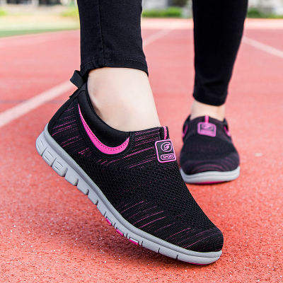 SUNTEK2020春秋新款老北京布鞋女中老年人一脚蹬懒人鞋防滑轻便妈妈鞋子休闲鞋