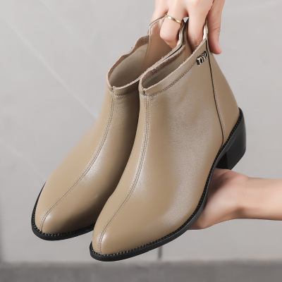 真皮短靴女粗跟25秋冬复古马丁靴休闲舒适裸靴百搭新款中跟皮靴子