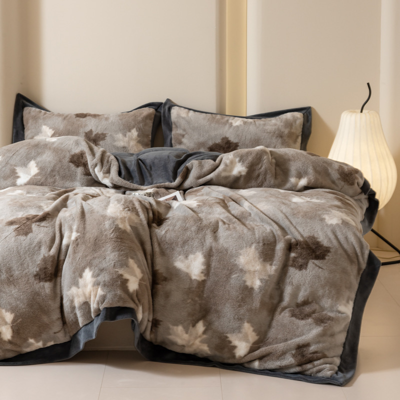 新款高克重兔毛绒拼角印花四件套牛奶绒加厚保暖毛绒被套床单