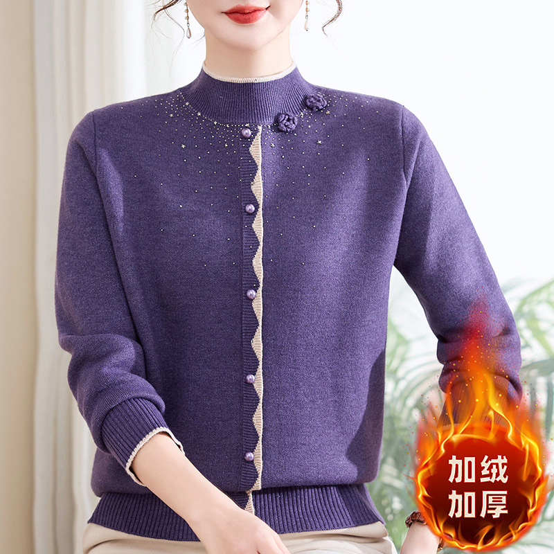 洋气妈妈装秋冬半高领加绒毛衣女中老年人气质一体绒针织打底衫