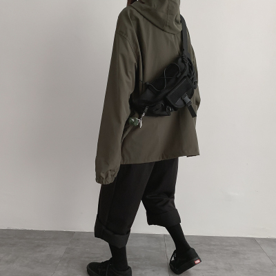 派尼美特帆布包包女2020新款潮斜挎韩版ins工装机能学生胸包少女腰包黑色几何恐龙