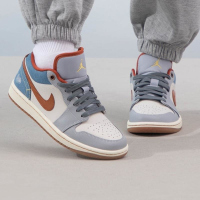 NIKE耐克篮球鞋AIR JORDAN 1 LOW舒适低帮女鞋运动鞋FZ5045-091 C