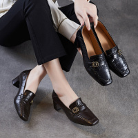 头层牛皮轻奢英伦乐福鞋2026春季舒适时尚方头一脚蹬粗跟单鞋女