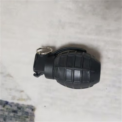 82-2式模拟雷教练弹 82式橡胶雷模拟器材桔色声光教练弹 橡胶82-2一代黑色100克一个