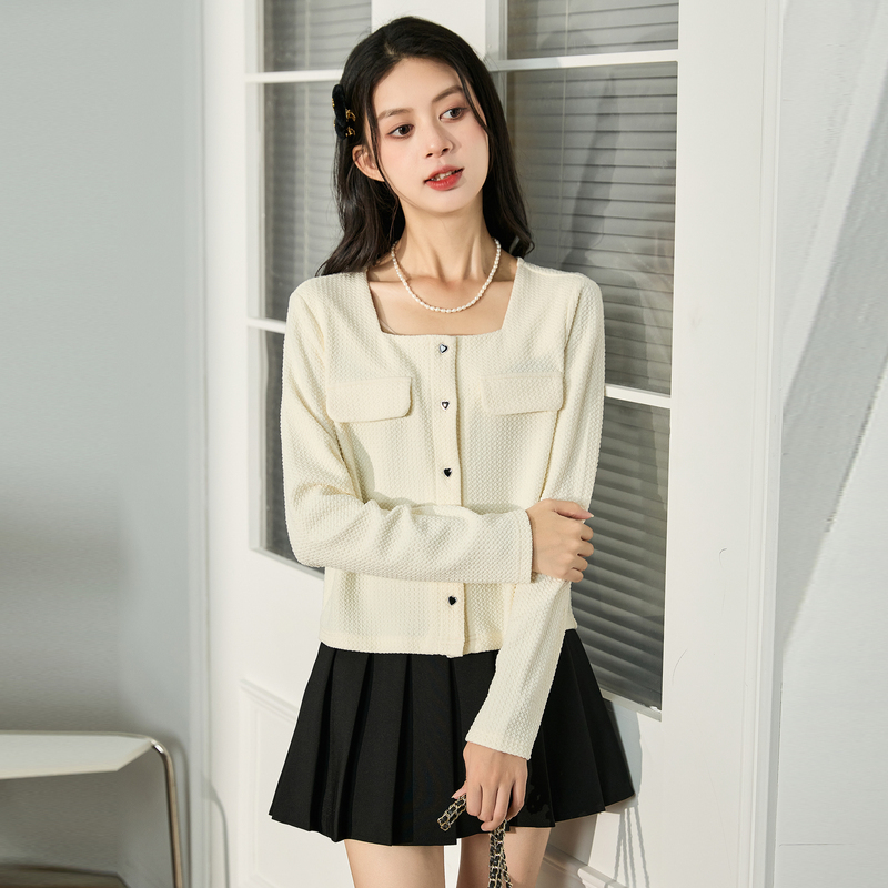 [2.5折价91元]唐狮秋季新款长袖衬衫女白色独特衬衣方领显瘦短款上衣不撞款