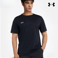 安德玛(UNDERARMOUR)短袖男装运动服健身训练半袖黑色T恤 23500505-001