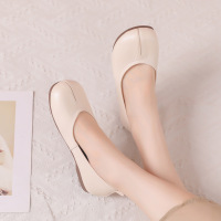 方头时尚韩版平底鞋女春秋季新款复古舒适软底防滑奶奶鞋单鞋