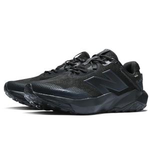 新百伦(New Balance)男款跑步鞋户外越野缓震透气GTX防水健步鞋多