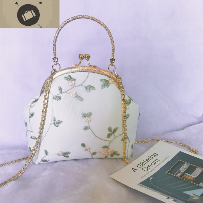 复古蕾丝口金包布艺手工立体刺绣花朵手提包配旗袍包包女士小包包艾狄伊娃手提包乳白色现货