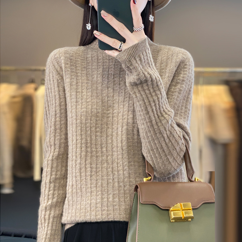 新款女士时尚百搭半高领羊毛衫秋冬季节长袖套头针织打底衫
