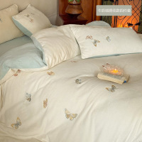 ins刺绣蝴蝶牛奶绒四件套女生加厚保暖珊瑚绒三件套冬季保暖床品