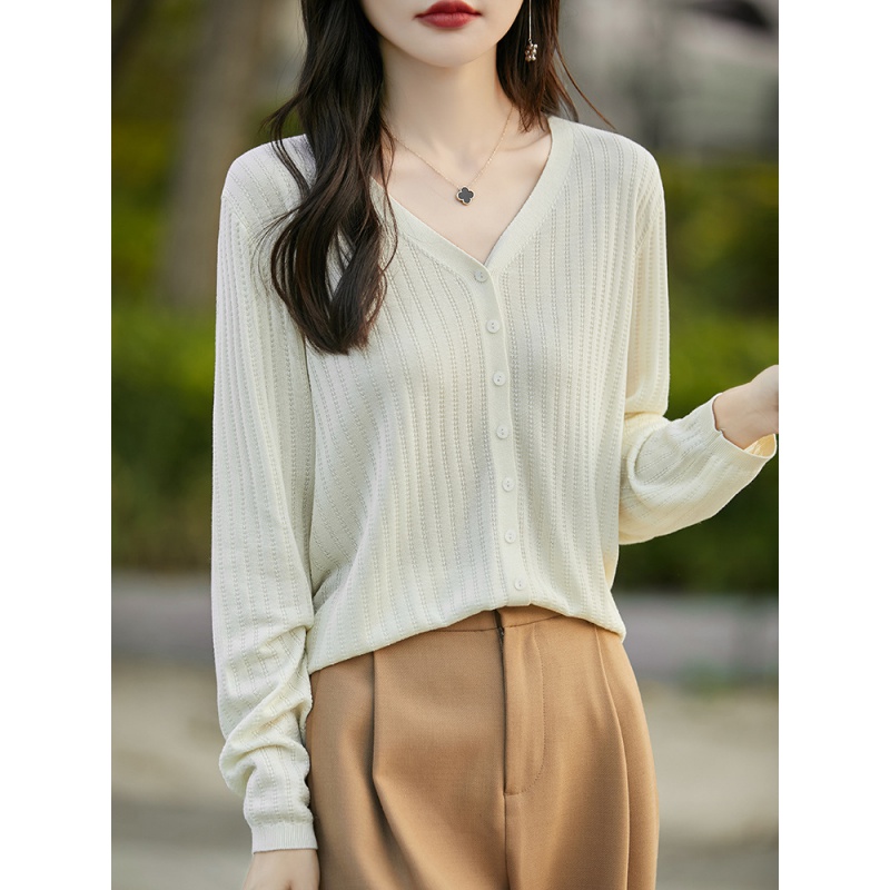 早秋新款V领天丝针织衫女简约百搭针织外套镂空上衣