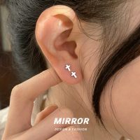 999纯银迷你小十字架耳钉男女耳环耳饰小众设计ins养耳学生送女朋友老婆情人节七夕生日礼物