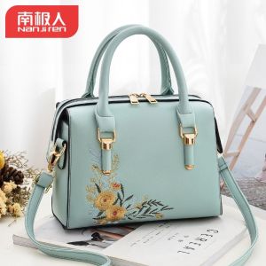 包包女包新款手提包韩版中年妈妈包绣花单肩斜挎包