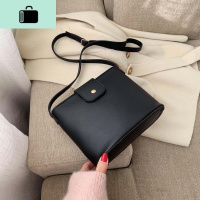 包包春夏小包包女士2020上新款ins风潮时尚单肩斜挎包手提水桶包NEW LAKE女士单肩包