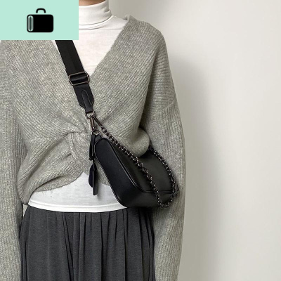 新款ins黑色复古腋下包潮流港风新月包链条法棍包斜挎单肩胸包女NEW LAKE女士单肩包