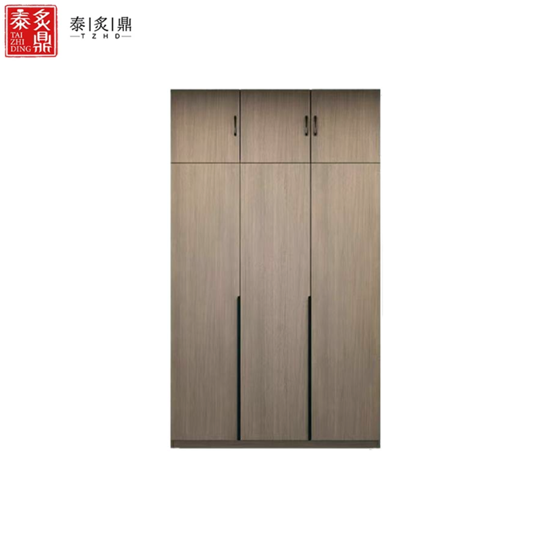 泰炙鼎 衣柜 定 制 组