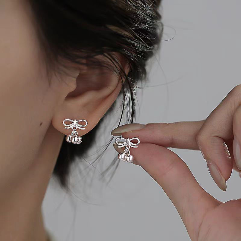 s925银蝴蝶结小圆珠耳钉女法式甜美螺丝拧扣耳环可爱气质流苏吊坠送女朋友老婆情人节七夕生日礼物