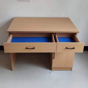 洋潭一木办公桌YTZ1212张