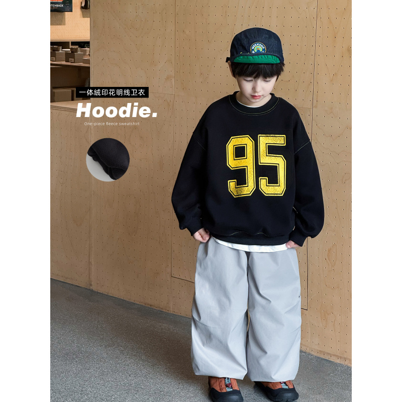 童酷男童冬季新款帅气数字印花宝宝上衣加绒保暖圆领儿童卫衣