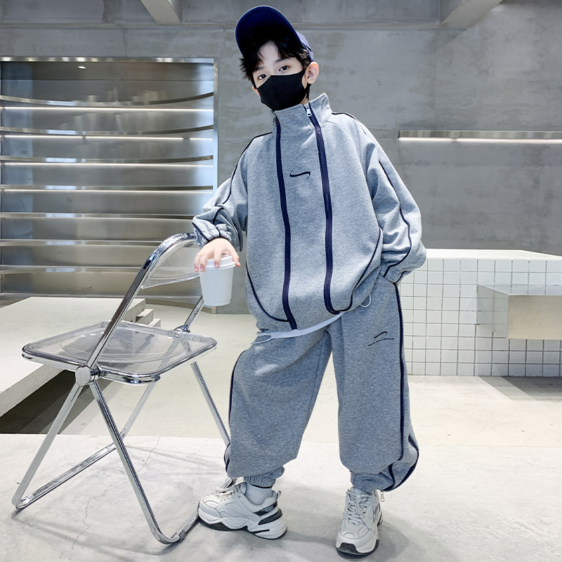 男童春装套装2026新款中大童春秋款酷帅运动服帅气时髦卫衣两件套
