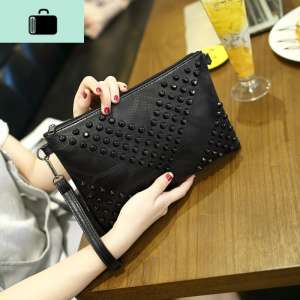 手拿包大容量包包2019新款铆钉手包信封包流苏单肩小包女士手袋夏NEW LAKE 黑色女士单肩包 黑色