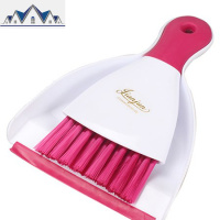 新款 创意迷你桌面扫把便捷式小簸箕套装键盘小刷子台扫帚清. 三维工匠