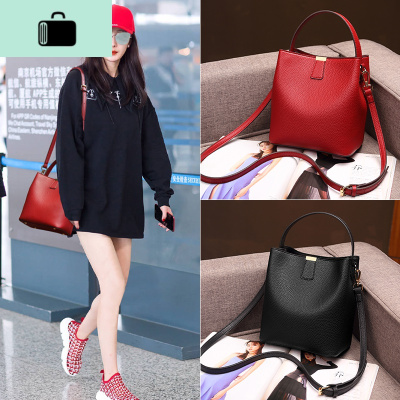 小包包2020春夏新款潮韩版百搭女士手提单肩斜挎包时尚水桶女包潮NEW LAKE女士单肩包