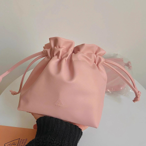 3ce/三熹玉 美妆周边集合化妆镜/化妆包/睫毛夹/棉柔巾/水杯