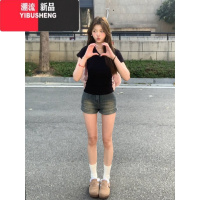 YIBUSHENG正肩v领黑色短袖t恤女季2024新款内搭修身显瘦百搭辣妹短款上衣