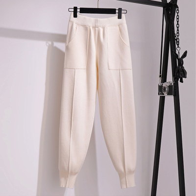 语娄大码女装春装200斤胖妹妹大腿粗显瘦裤子梨形身材胖mm潮卫裤阔腿2021大码女装