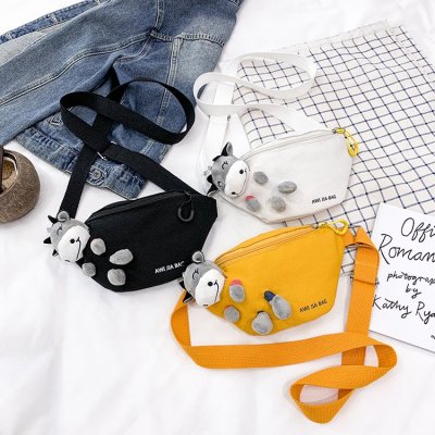 小众帆布包包女2020新款潮可爱学生胸包ins网红百搭单肩斜挎腰包