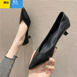 聚范低跟单鞋女2024春季新款软皮工作鞋尖头小跟职业高跟鞋女细跟3CM