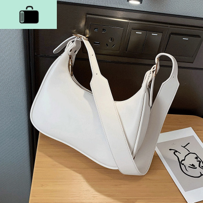 夏天小包包女2020新款潮韩版时尚简约休闲斜挎百搭ins单肩腋下包NEW LAKE女士单肩包