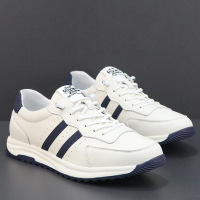 男士小白鞋春季透气新款运动鞋一脚蹬免系休闲鞋真皮百搭德训鞋男